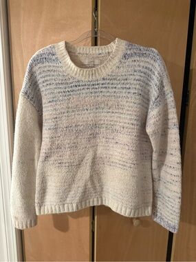 LOFT Cream Sweater with Light Blue Marled Texture EUC